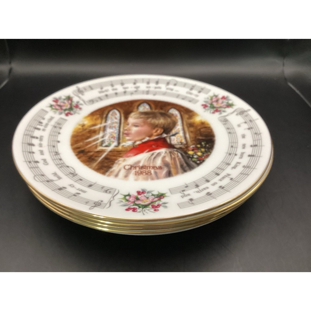 VTG 1988‎ Royal Doulton- HARK THE HERALD ANGELS SING- Set Of 5 Plates- 8.5" D